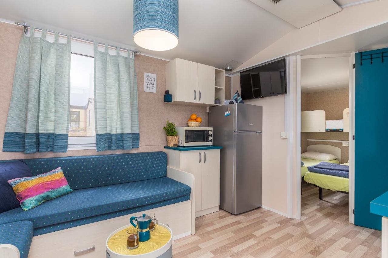 West Coast Mobilhome With Xxl Terrace Tar-Vabriga Exteriör bild